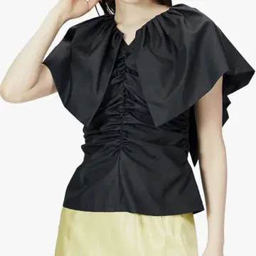FRAY I.D 빅 칼라 프릴 블라우스 블랙