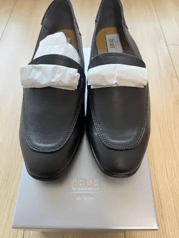 루타론 로퍼 미사용 새상품