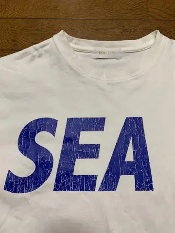wind and sea 윈드앤씨 빈티지풍 로고 티셔츠