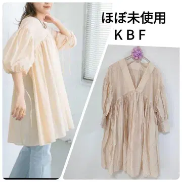 거의 미사용 KBF 볼륨 개더 미니 원피스 튜닉 아이보리