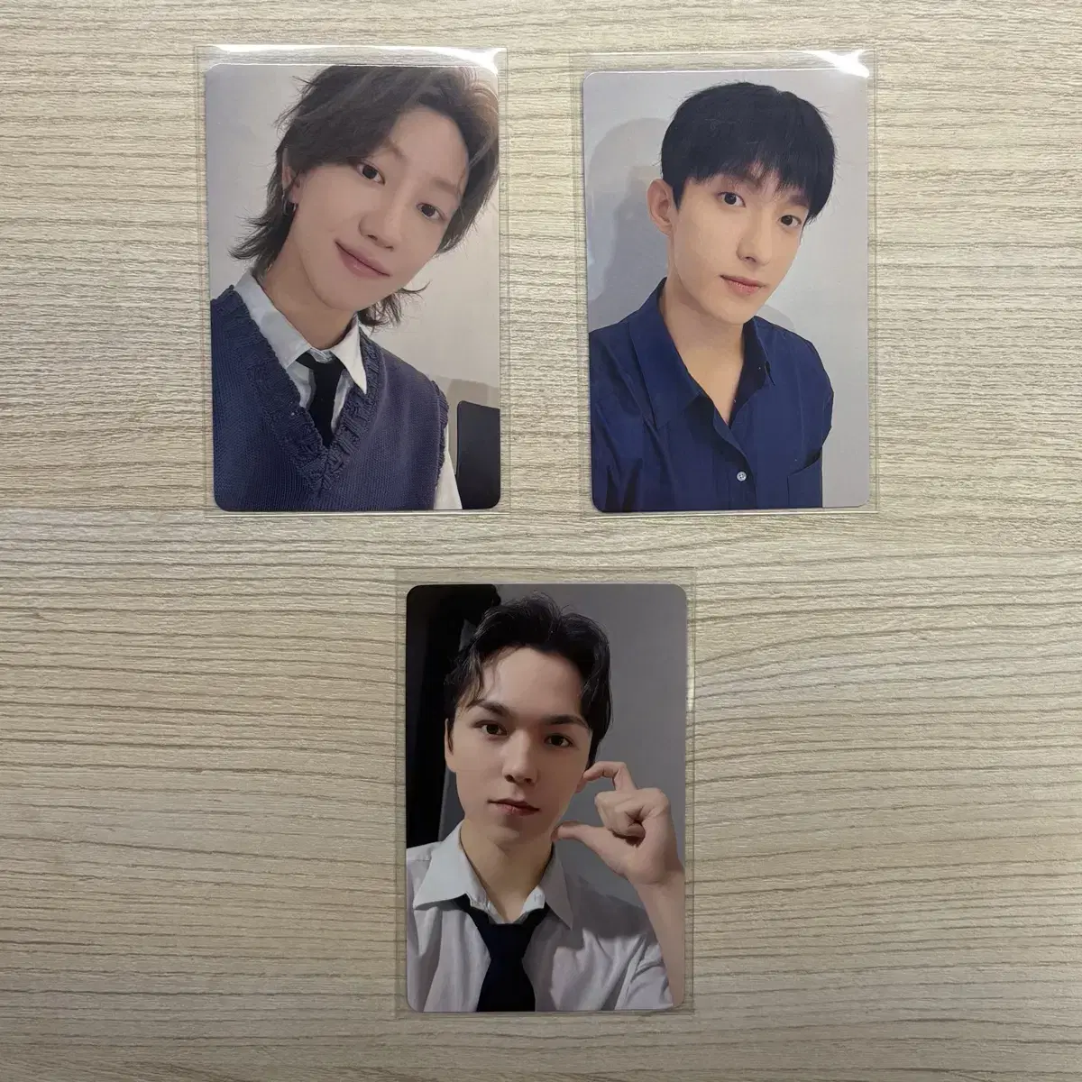 세븐틴 디에잇 도겸 버논 이즈위 4.0 겨울남친버전 포카 양도 분철 판매