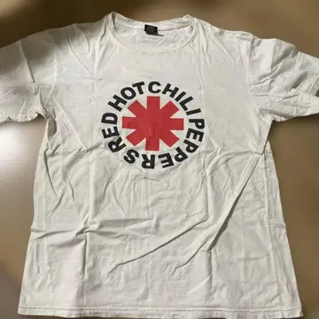 RED HOT CHILI PEPPERS 티셔츠