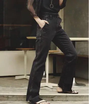 Spick and Span [51/2] BEAUTY-LINE 슬릿 데님