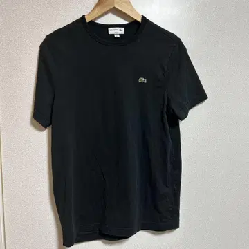 LACOSTE 슬림핏 블랙 티셔츠 US M
