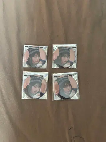 르세라핌 은채 캔뱃지 세트