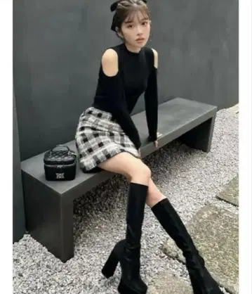 다리치 트위드 체크 니트 원피스