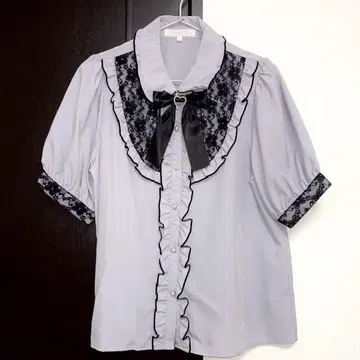 양산형 지뢰 리본 블라우스