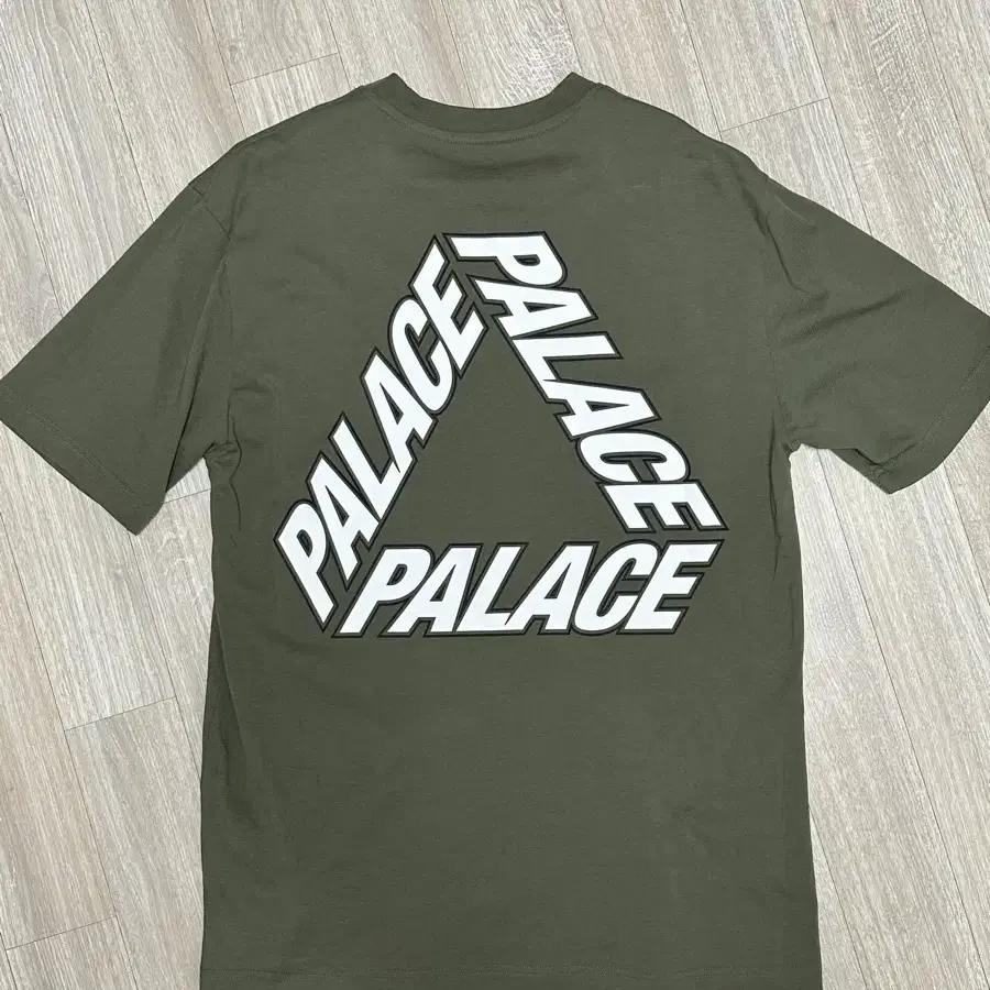 Tシャツ・カットソー Palace P3 Skull T-Shirt Black - 25SS 1743516152-p3-skull-t-shirt-