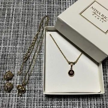 새상품 Nina Ricci 니나리치 목걸이 귀찌 묶음 판매