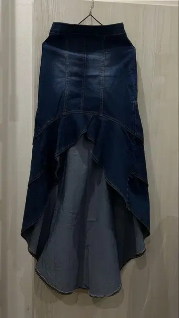 데님 블루 비대칭 프릴 스커트 L