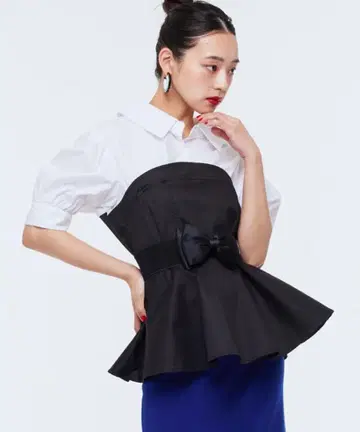 컨디션 최상 나르시스 트렌치 셔츠 페플럼