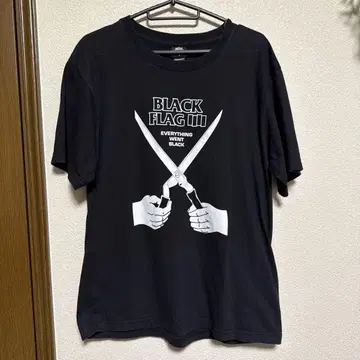 BLACK FLAG III 티셔츠