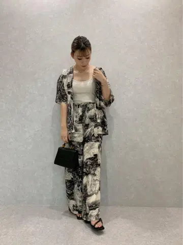 evris Monotone 루즈 셔츠 와이드 팬츠 셋업
