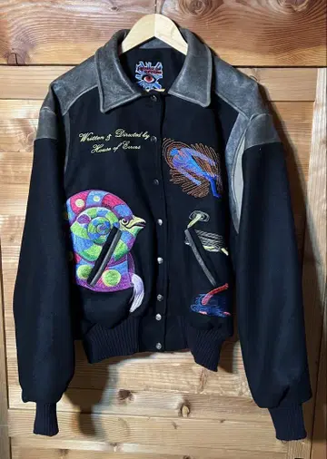 House of Errors Varsity Jacket 바시티 자켓