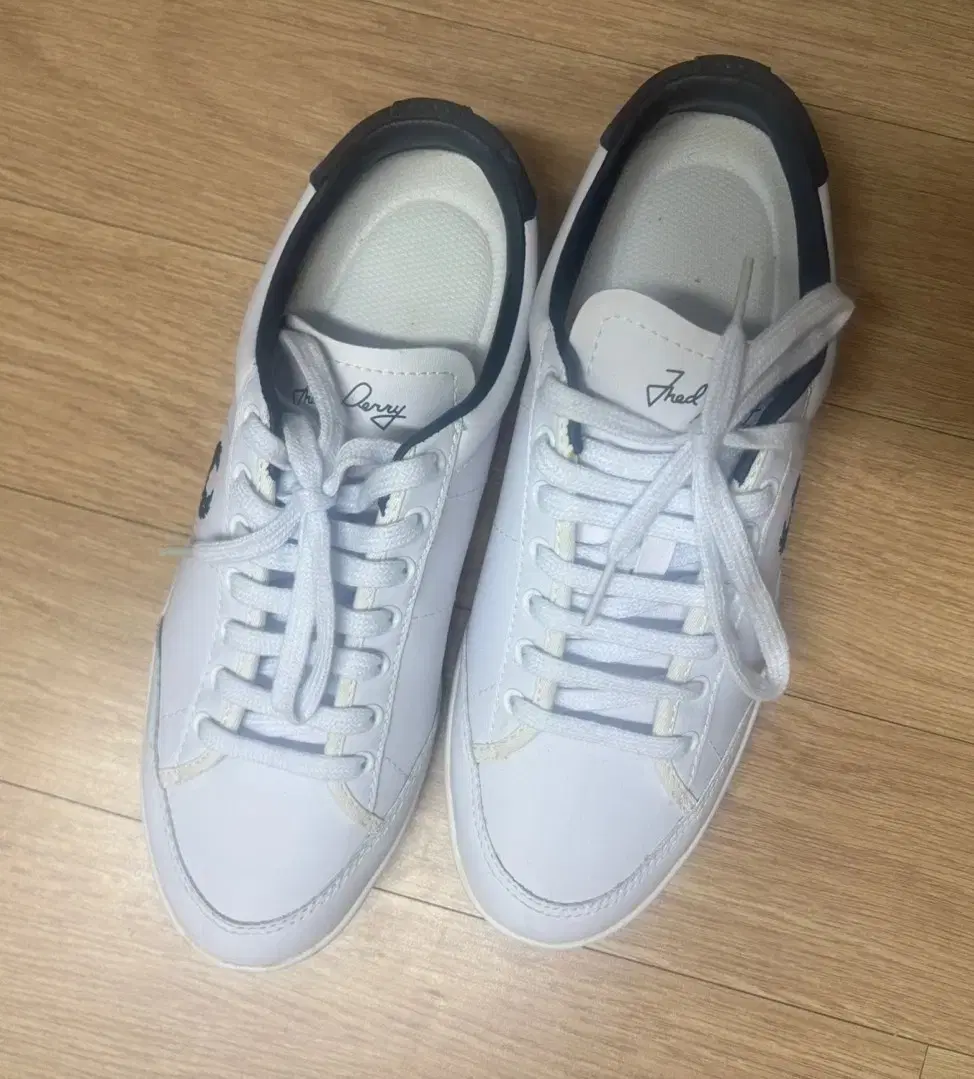 Fred Perry Sneakers, Size 240