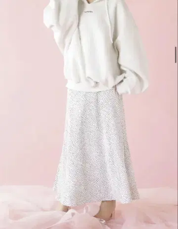 lavanda 새틴 스커트