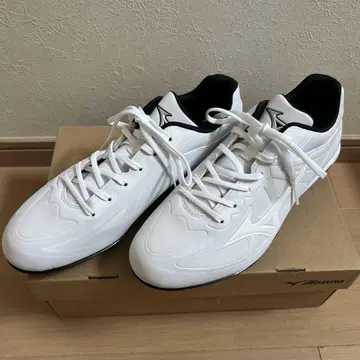 Mizuno 화이트 스파이크 슈즈