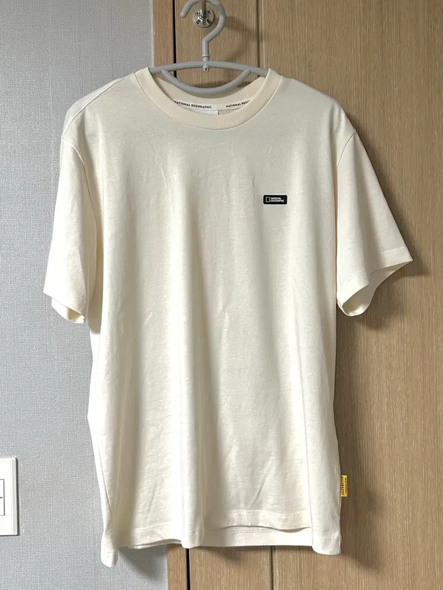 National Geographic Mountain Graphic Short Sleeve M