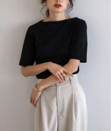 봉쥬르 사간 실케트 코튼 보트넥 티셔츠 블랙 M 사이즈