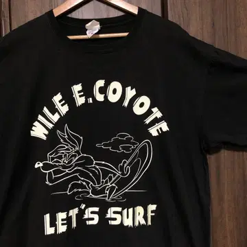 루니 툰즈 코요테 LET'S SURF 티셔츠 XL 블랙