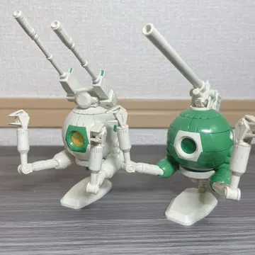 1/144 HGUC RB-79 볼 트윈 세트 세븐일레븐 컬러