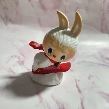 러브 콜라 피규어