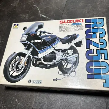 SUZUKI RG250 1/12 프라모델