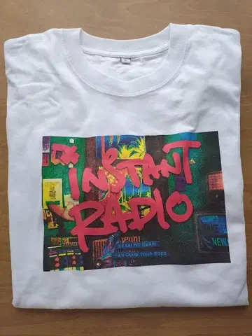 INSTANT RADIO 화이트 티셔츠 L 사이즈
