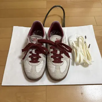 푸마 팔레르모 스니커즈 화이트 버건디