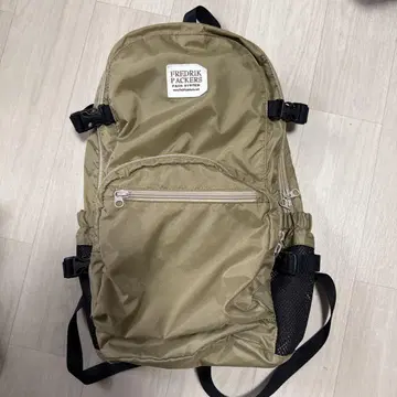 프릭스스토어 백팩 베이지