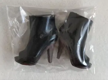 모모코용 발가락이 오픈된 하이힐 부츠 블랙