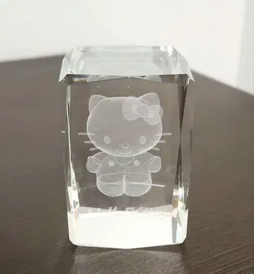 헬로키티 레이저 3D 크리스탈 유리 입상 인테리어 산리오