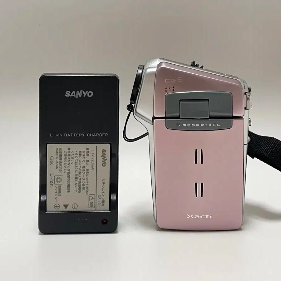 Sanyo Xacti CG6 Pink #산요작티,#산요작티핑크 on Bunjang Global Site.