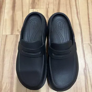 크록스 블랙 클로그 샌들 M 사이즈