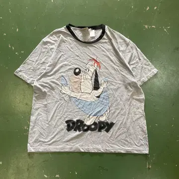 Droopy 프론트 프린트 드루피 캐릭터 티셔츠