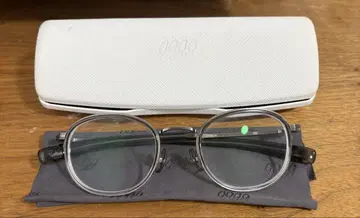 999.9 999.9 안경 M-32