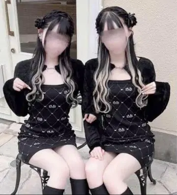 미셸 마카롱 M/M 모노그램 앙상블 니트 원피스