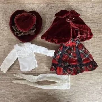 네오 브라이스 스텔라 사바나 의상