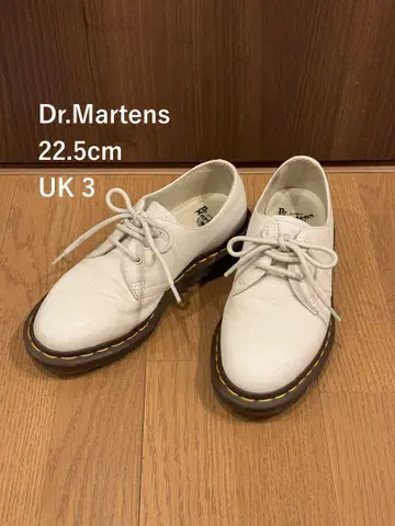 Dr. Martens 화이트 22.5cm 3홀 1461