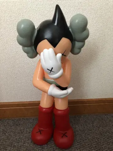 아톰 피규어 약 30cm