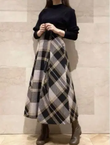 snidel 로빙 체크 롱 스커트