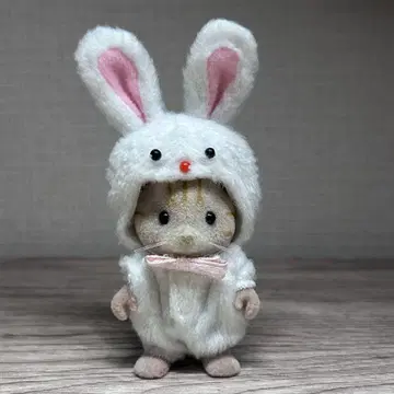 실바니안 패밀리 해외판 인형옷 토끼