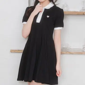 허니시나몬 로고 참 A 라인 폴로 원피스