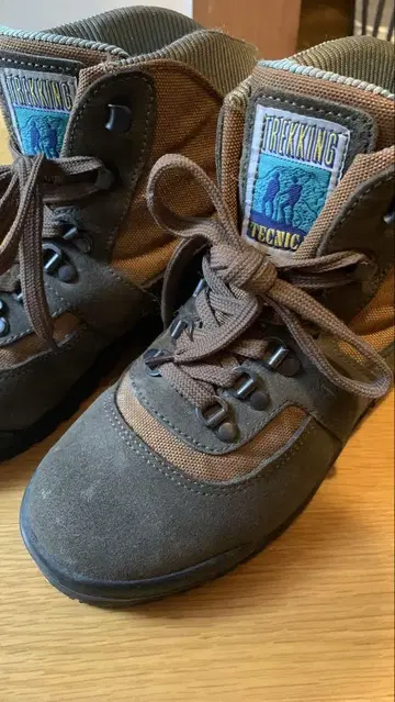 TECNICA 테크니카 트레킹 슈즈 GORE-TEX