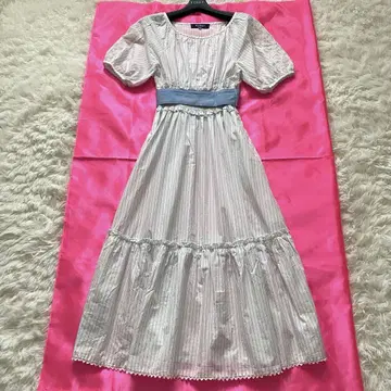엠즈 그레이시 카탈로그 게재 핑스트라이프 롱 원피스 레이스