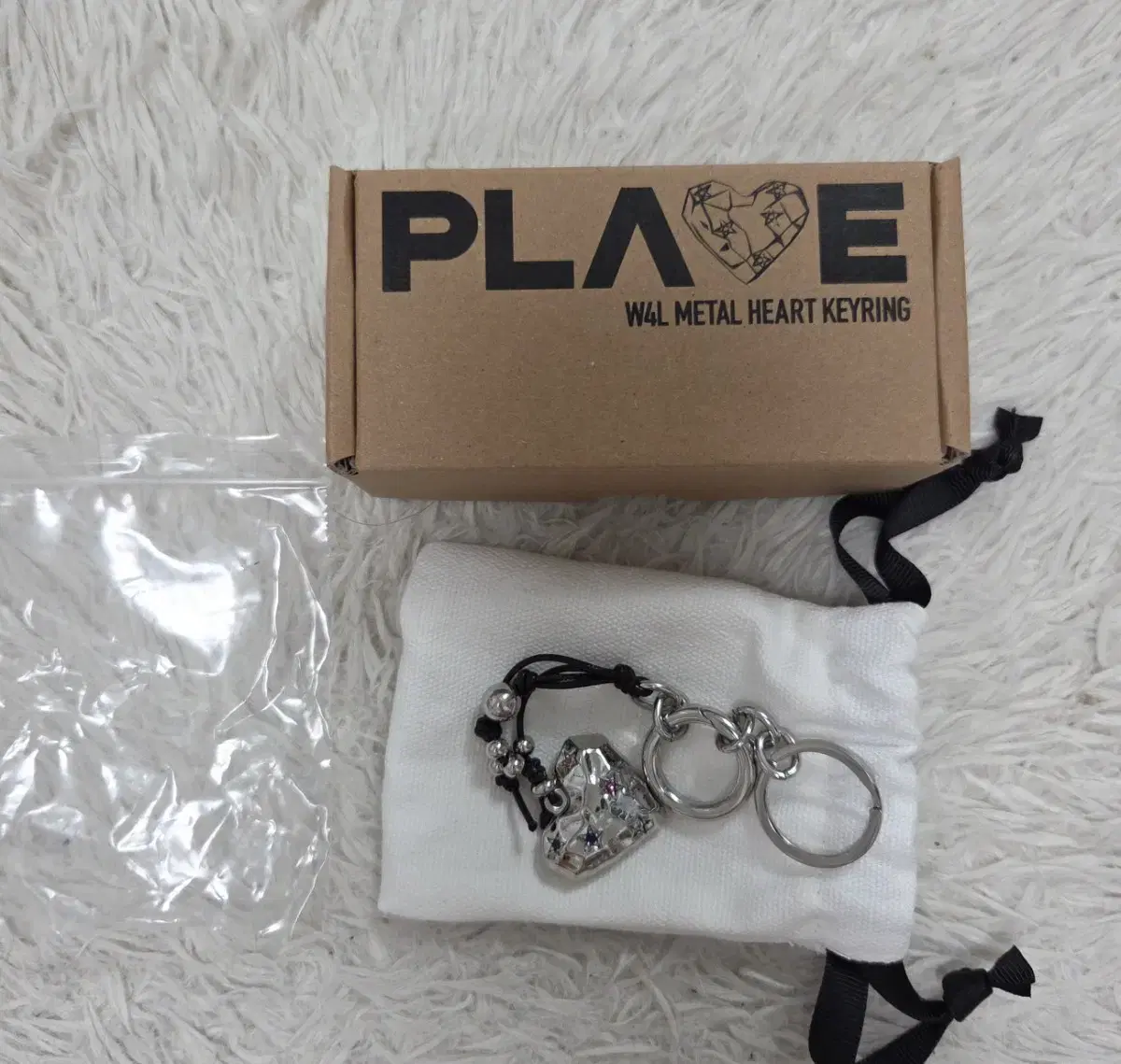 (새상품) 플레이브 하트 메탈 키링