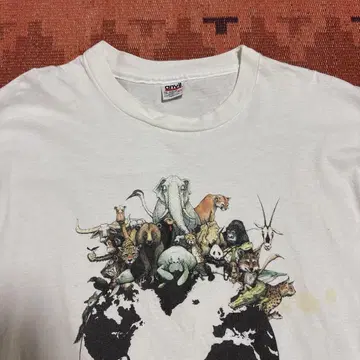 구제 의류 티셔츠 ANVIL 90s 동물 지구 빈티지 USA
