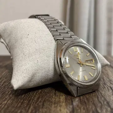 빈티지 SEIKO 세이코 5 자동 감기 손목시계 7009-3040