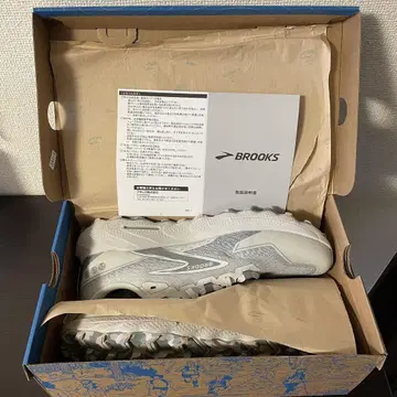 카스케이디아 18 브룩스 Brooks 화이트 28.5cm BMM4263