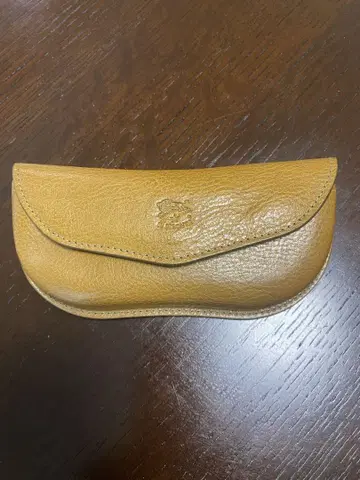 일비종떼 안경 케이스